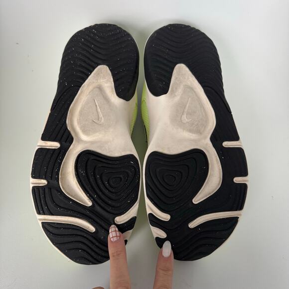 Nike Renew Ride 3 Running Shoes – Volt/Black – Men’s 7.5 - Picture 4 of 10